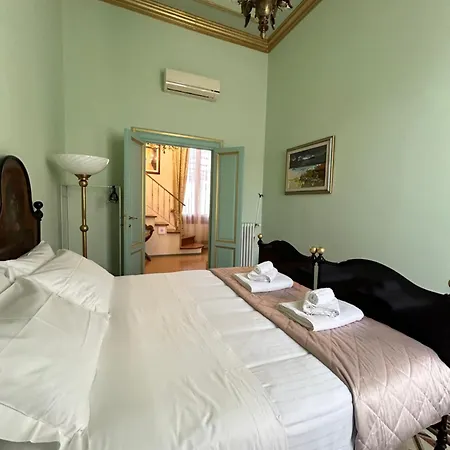 Florentine Penthouse By Florencehospitality Com Floransa