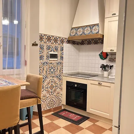 Florentine Penthouse By Florencehospitality Com Daire
