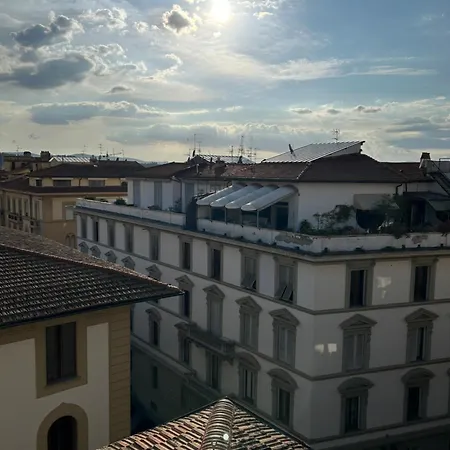 Florentine Penthouse By Florencehospitality Com Апартаменты *