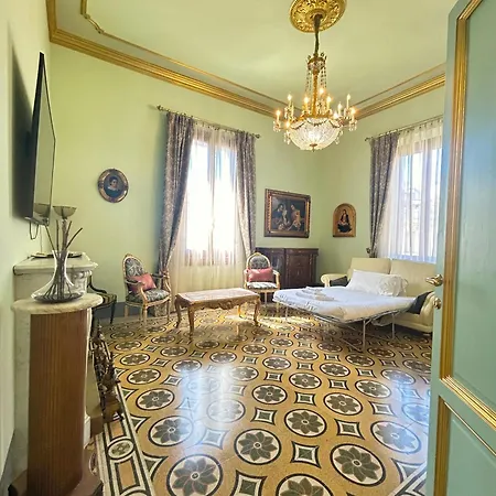 Daire Florentine Penthouse By Florencehospitality Com