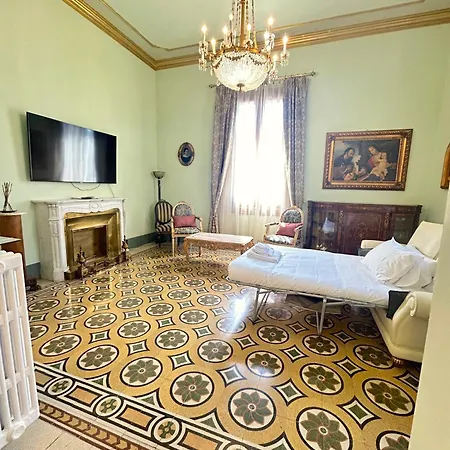 Florentine Penthouse By Florencehospitality Com Daire *