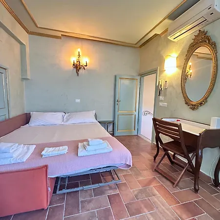 Florentine Penthouse By Florencehospitality Com Daire Floransa