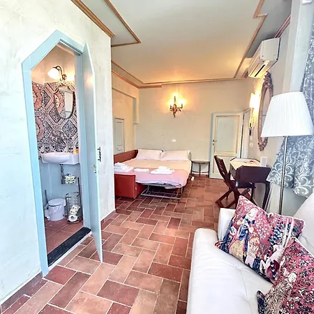 Florentine Penthouse By Florencehospitality Com * Floransa