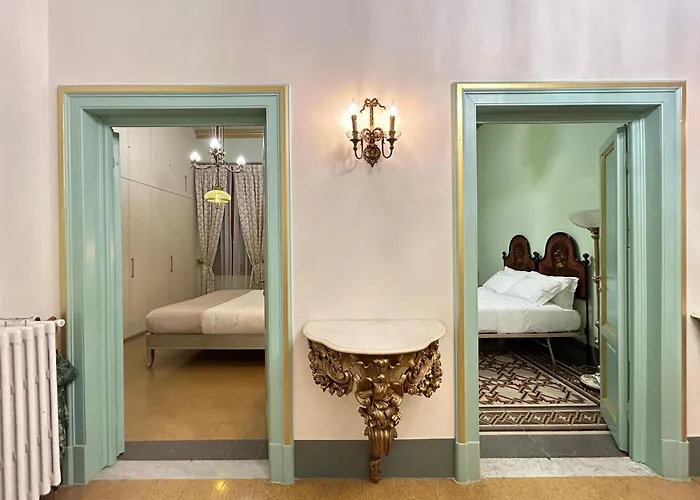 Florentine Penthouse By Florencehospitality Com * Florença