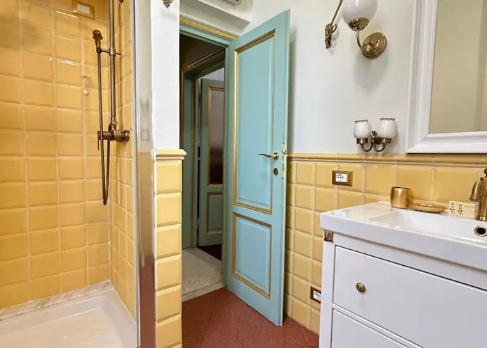 Florentine Penthouse By Florencehospitality Com Apartamento Florença