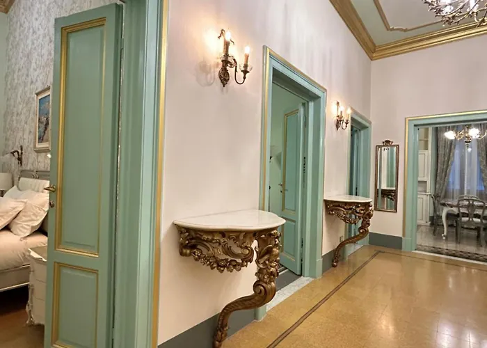 Florentine Penthouse By Florencehospitality Com